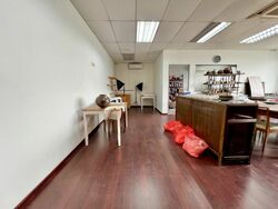 Redhill Forum (D3), Factory #455305991